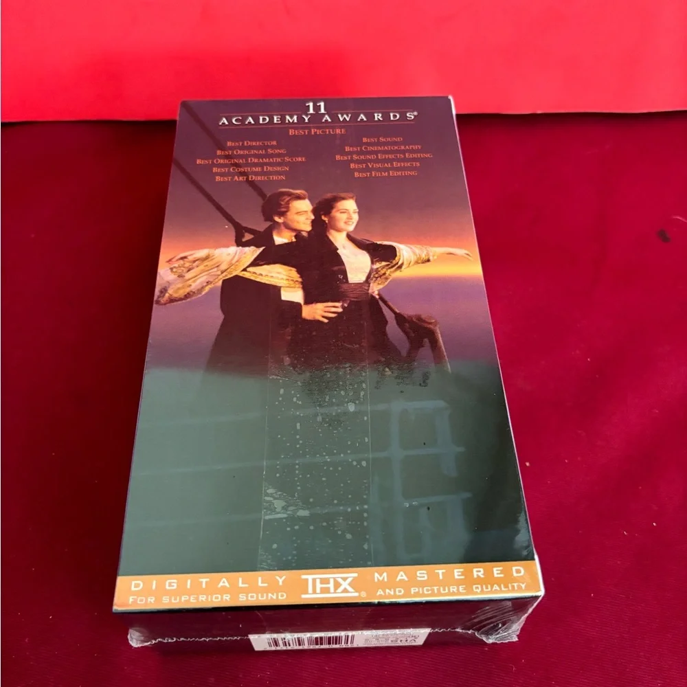 New in factory sealed packaging VHS Titanic 1997